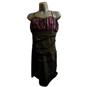 City Triangles Women's Black and Pink Lace Tiered Dress - Size XL - JC425
